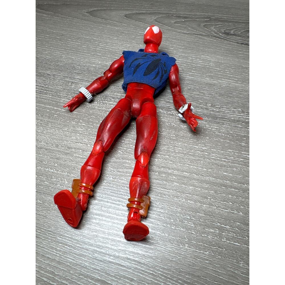 Marvel Scarlet Spider- Spider-Man‎ Action Figure- Blue Hoodie- 2001- EUC - Picture 2 of 4